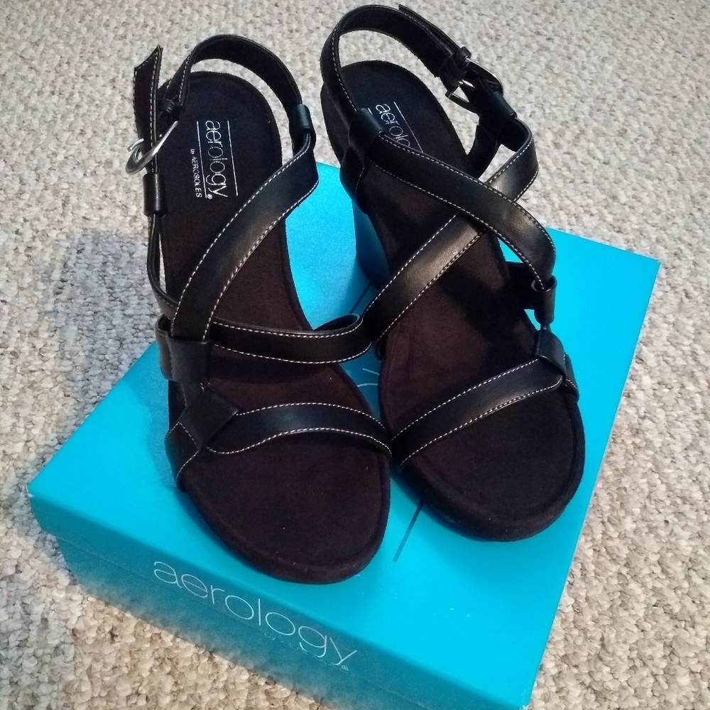Aerology by Aerosoles black wedge sandals